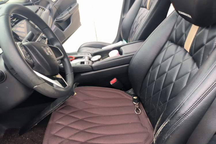 Used Honda Civic 2019 220TURBO CVT Dynamic Edition China V Left Front Seat