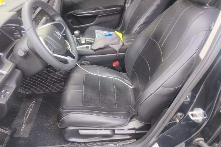 Used Honda Civic 2019 220TURBO Manual Jinkong Edition China VI Left Front Seat