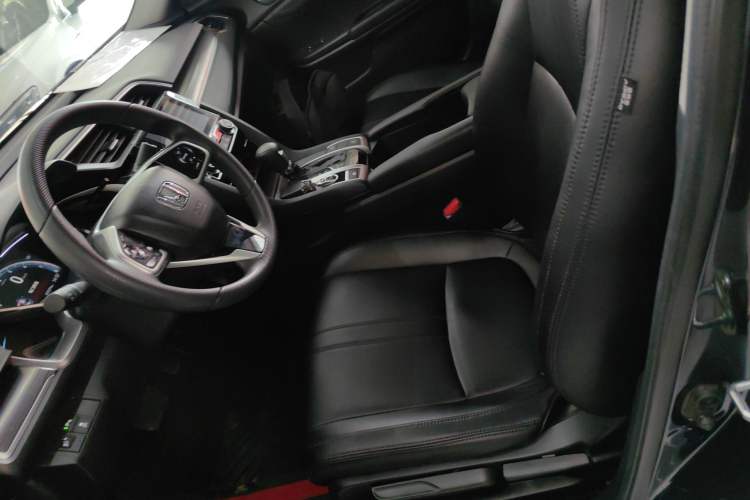 Used Honda Civic 2019 220TURBO CVT Dynamic Edition China VI Left Front Seat