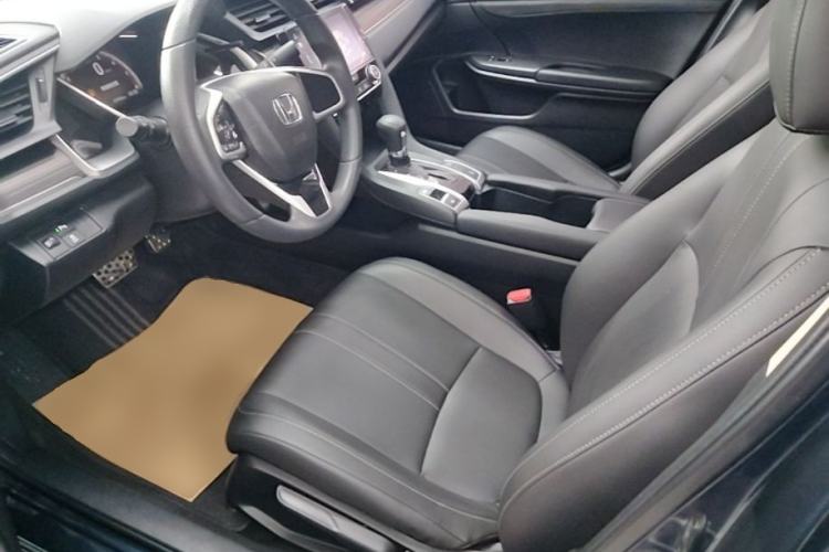 Used Honda Civic 2019 220TURBO CVT Dynamic Edition China VI Emission Standard Left Front Seat