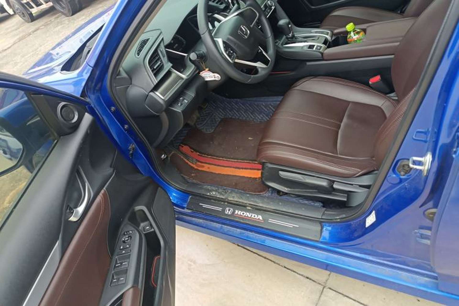 Used Honda Civic 2019 220TURBO CVT Dynamic Edition China VI Left Front Seat