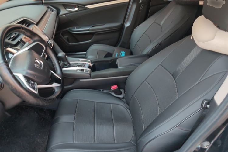 Used Honda Civic 2019 220TURBO CVT Dynamic Edition China VI Left Front Seat