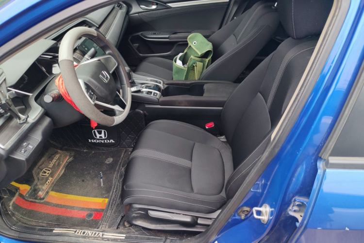 Used Honda Civic 2019 220TURBO CVT Dynamic Edition China VI Left Front Seat