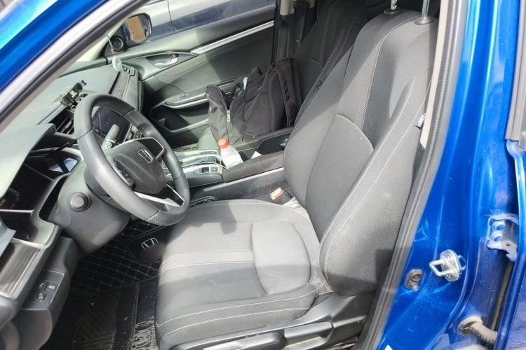 Used Honda Civic 2019 220TURBO CVT Dynamic Edition China VI Left Front Seat
