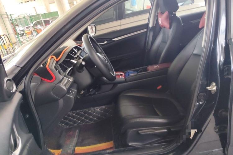 Used Honda Civic 2019 220TURBO CVT Dynamic Edition China VI Left Front Seat
