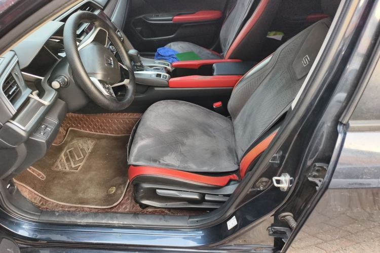 Used Honda Civic 2019 220TURBO CVT Dynamic Edition China VI Left Front Seat