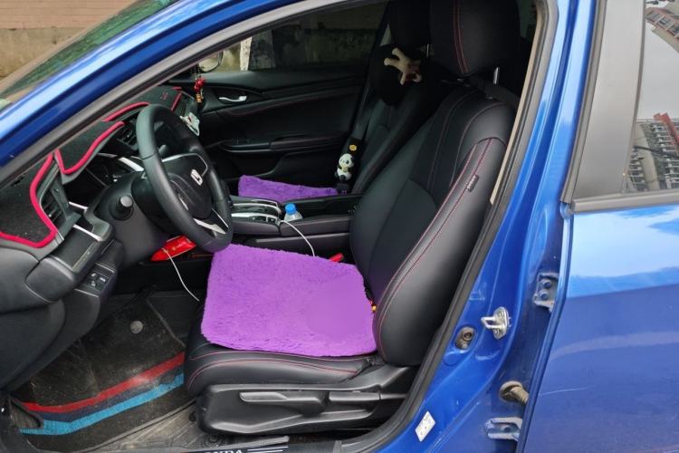 Used Honda Civic 2019 220TURBO CVT Dynamic Edition China VI Left Front Seat