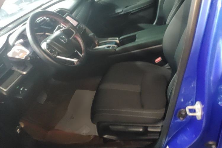 Used Honda Civic 2019 220TURBO CVT Dynamic Edition China VI Left Front Seat