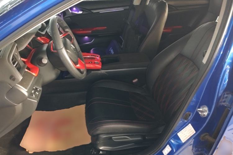 Used Honda Civic 2019 220TURBO CVT Dynamic Edition China VI Left Front Seat