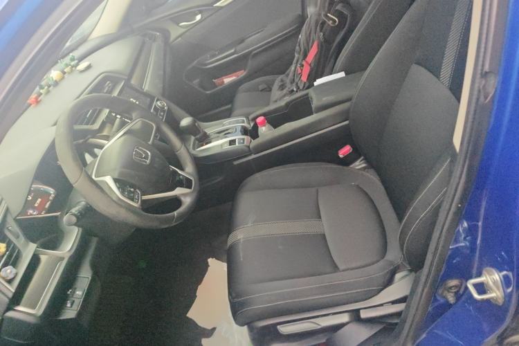 Used Honda Civic 2019 220TURBO CVT Dynamic Edition China VI Left Front Seat