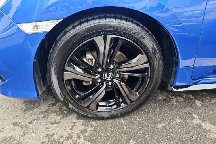 Used Honda Civic 2019 220TURBO CVT Dynamic Edition China VI Emission Standard Left Front Wheel Hub