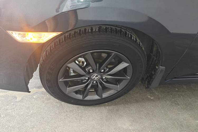 Used Honda Civic 2019 220TURBO CVT Dynamic Edition China VI Left Front Wheel Hub