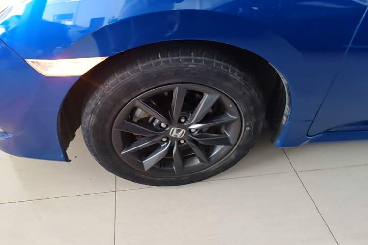 Used Honda Civic 2019 220TURBO CVT Dynamic Edition China VI Left Front Wheel Hub