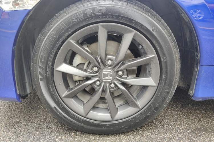 Used Honda Civic 2019 220TURBO CVT Dynamic Edition China VI Left Front Wheel Hub