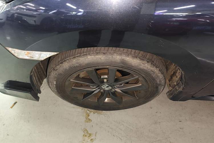 Used Honda Civic 2019 220TURBO CVT Dynamic Edition China VI Left Front Wheel Hub