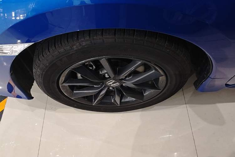 Used Honda Civic 2019 220TURBO CVT Dynamic Edition China VI Left Front Wheel Hub