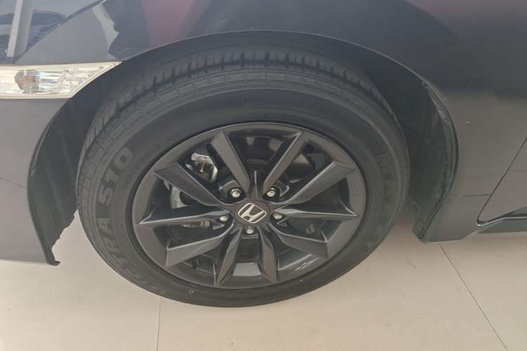 Used Honda Civic 2019 220TURBO CVT Dynamic Edition China VI Left Front Wheel Hub
