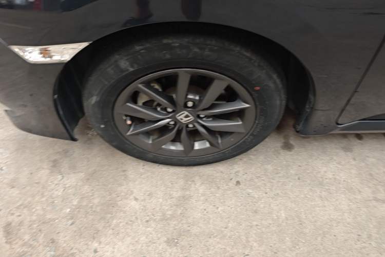 Used Honda Civic 2019 220TURBO CVT Dynamic Edition China VI Left Front Wheel Hub