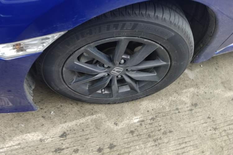 Used Honda Civic 2019 220TURBO CVT Dynamic Edition China VI Left Front Wheel Hub