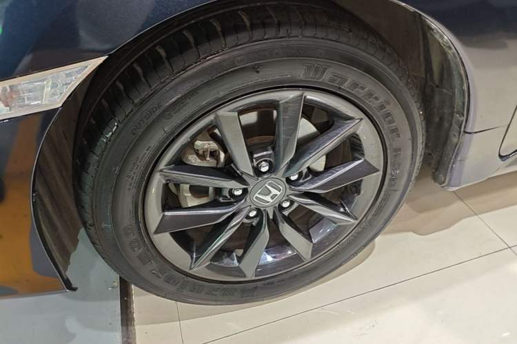 Used Honda Civic 2019 220TURBO CVT Dynamic Edition China VI Left Front Wheel Hub