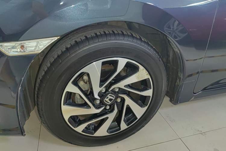 Used Honda Civic 2019 220TURBO CVT Dynamic Edition China VI Left Front Wheel Hub