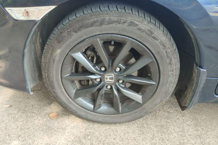 Used Honda Civic 2019 220TURBO CVT Dynamic Edition China VI Left Front Wheel Hub