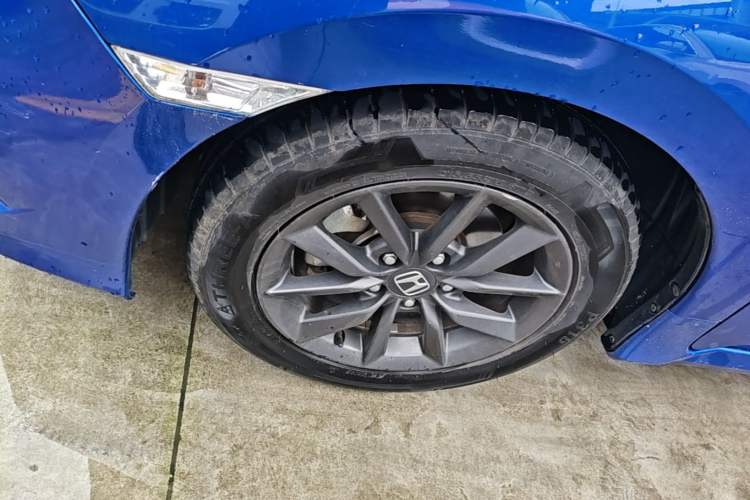 Used Honda Civic 2019 220TURBO CVT Dynamic Edition China VI Left Front Wheel Hub
