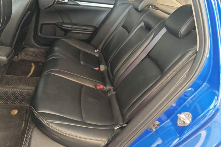 Used Honda Civic 2019 220TURBO CVT Dynamic Edition China VI Left Rear Seat