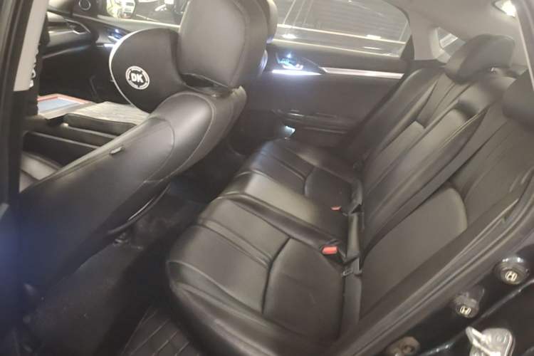 Used Honda Civic 2019 220TURBO CVT Dynamic Edition China VI Emission Standard Left Rear Seat