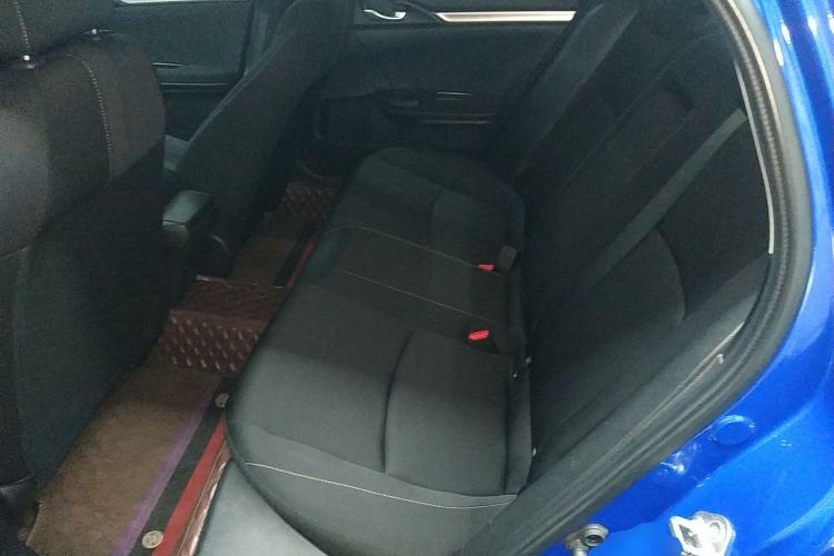 Used Honda Civic 2019 220TURBO CVT Dynamic Edition China VI Left Rear Seat