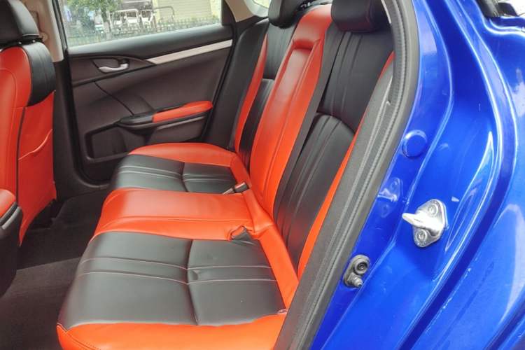 Used Honda Civic 2019 220TURBO CVT Dynamic Edition China VI Left Rear Seat