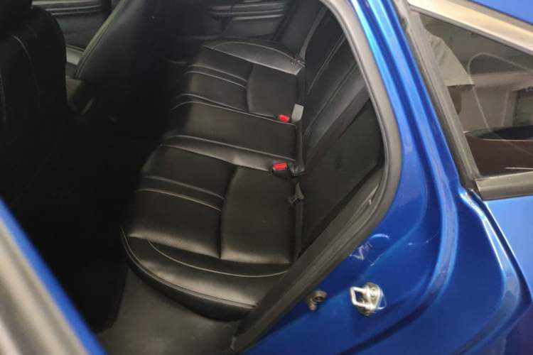 Used Honda Civic 2019 220TURBO CVT Dynamic Edition China VI Left Rear Seat