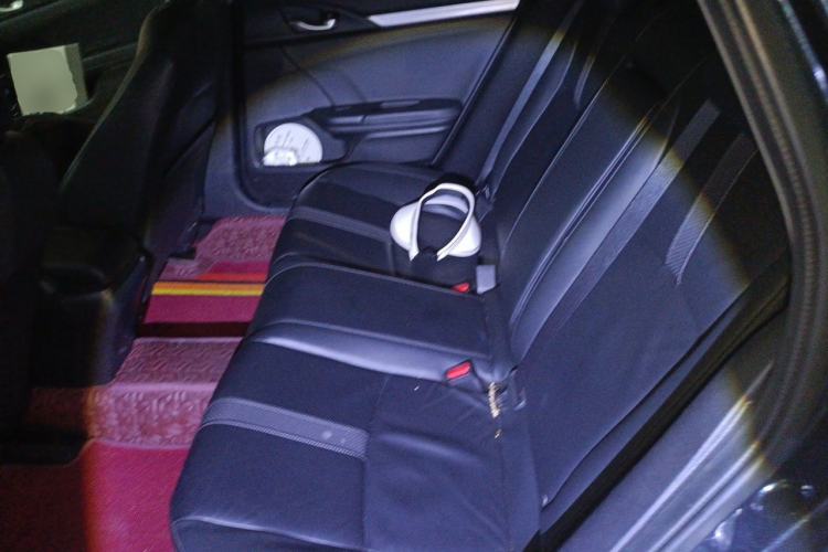 Used Honda Civic 2019 220TURBO CVT Power Edition China VI Emission Standard Left Rear Seat