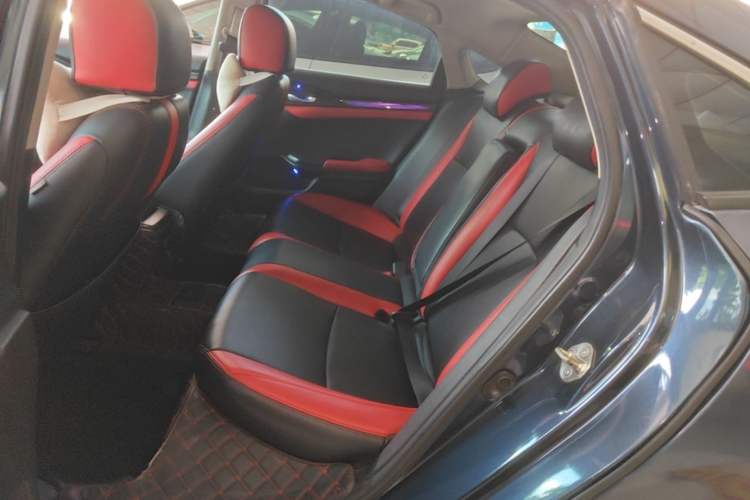 Used Honda Civic 2019 220TURBO CVT Dynamic Edition China VI Emission Standard Left Rear Seat