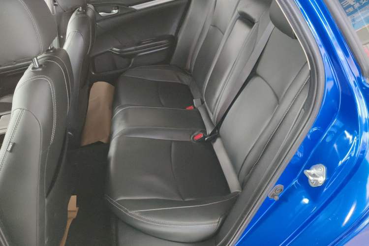 Used Honda Civic 2019 220TURBO CVT Dynamic Edition China VI Left Rear Seat