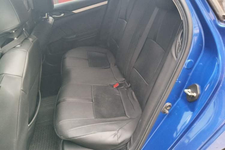Used Honda Civic 2019 220TURBO CVT Dynamic Edition China VI Left Rear Seat