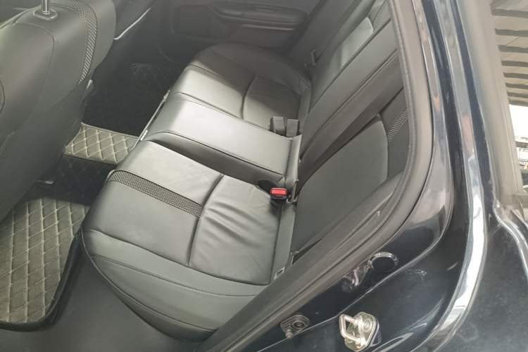 Used Honda Civic 2019 220TURBO CVT Power Edition China VI Emission Standard Left Rear Seat
