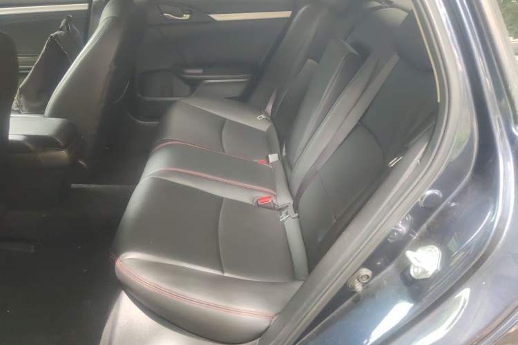 Used Honda Civic 2019 220TURBO CVT Dynamic Edition China V Left Rear Seat
