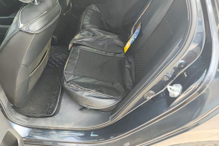 Used Honda Civic 2019 220TURBO CVT Dynamic Edition China VI Left Rear Seat