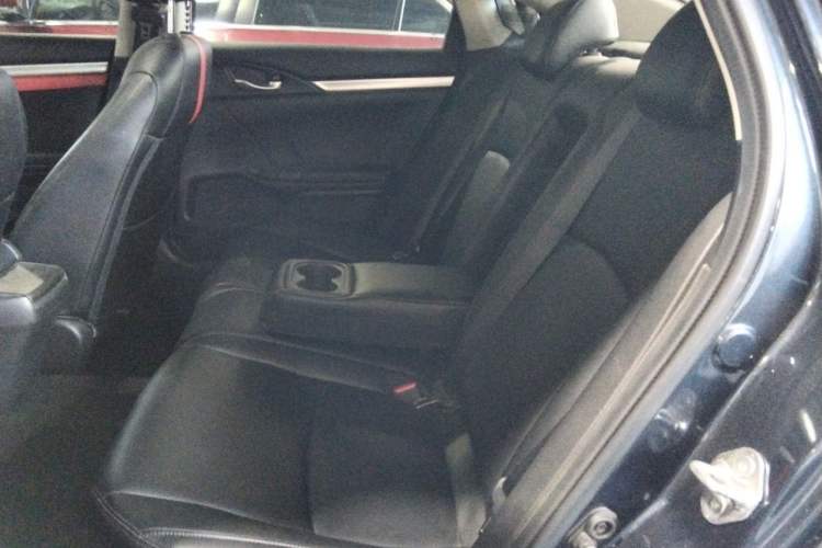 Used Honda Civic 2019 220TURBO CVT Dynamic Edition China VI Left Rear Seat