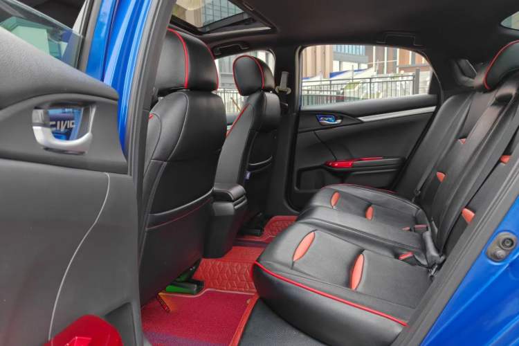 Used Honda Civic 2019 220TURBO CVT Dynamic Edition China V Left Rear Seat