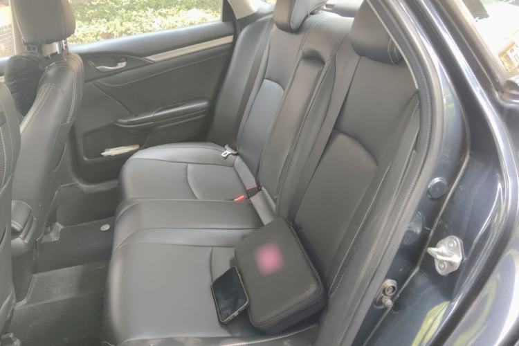 Used Honda Civic 2019 220TURBO CVT Dynamic Edition China VI Emission Standard Left Rear Seat
