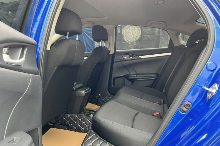 Used Honda Civic 2019 220TURBO CVT Dynamic Edition China VI Left Rear Seat