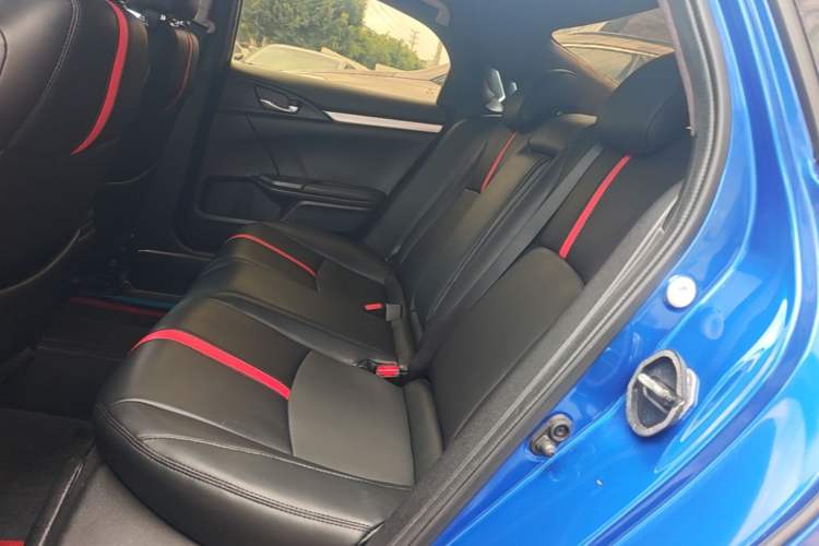 Used Honda Civic 2019 220TURBO CVT Dynamic Edition China V Left Rear Seat