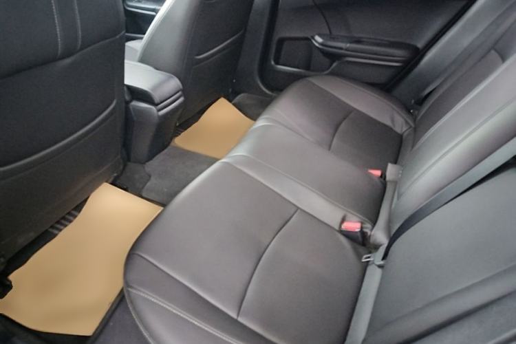 Used Honda Civic 2019 220TURBO CVT Dynamic Edition China VI Emission Standard Left Rear Seat