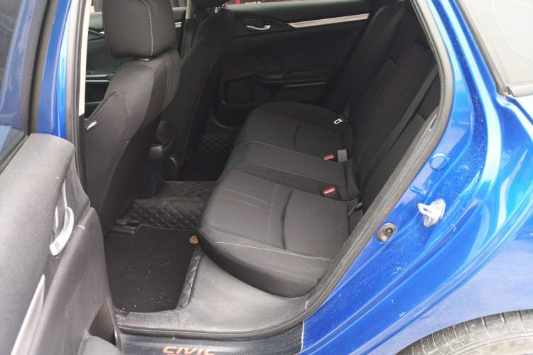 Used Honda Civic 2019 220TURBO CVT Dynamic Edition China VI Left Rear Seat