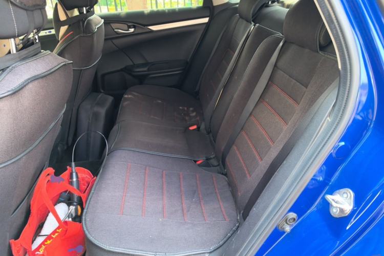 Used Honda Civic 2019 220TURBO CVT Dynamic Edition China VI Left Rear Seat