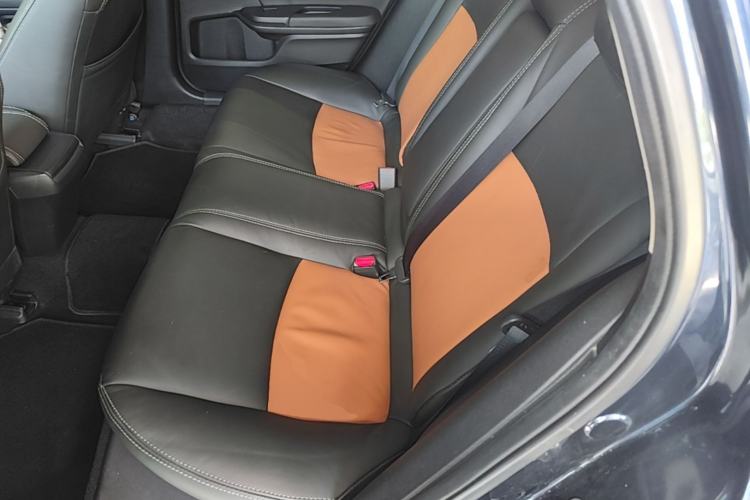 Used Honda Civic 2019 220TURBO CVT Dynamic Edition China VI Emission Standard Left Rear Seat