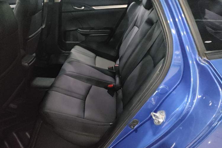 Used Honda Civic 2019 220TURBO CVT Dynamic Edition China VI Left Rear Seat