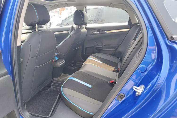 Used Honda Civic 2019 220TURBO CVT Dynamic Edition China V Left Rear Seat